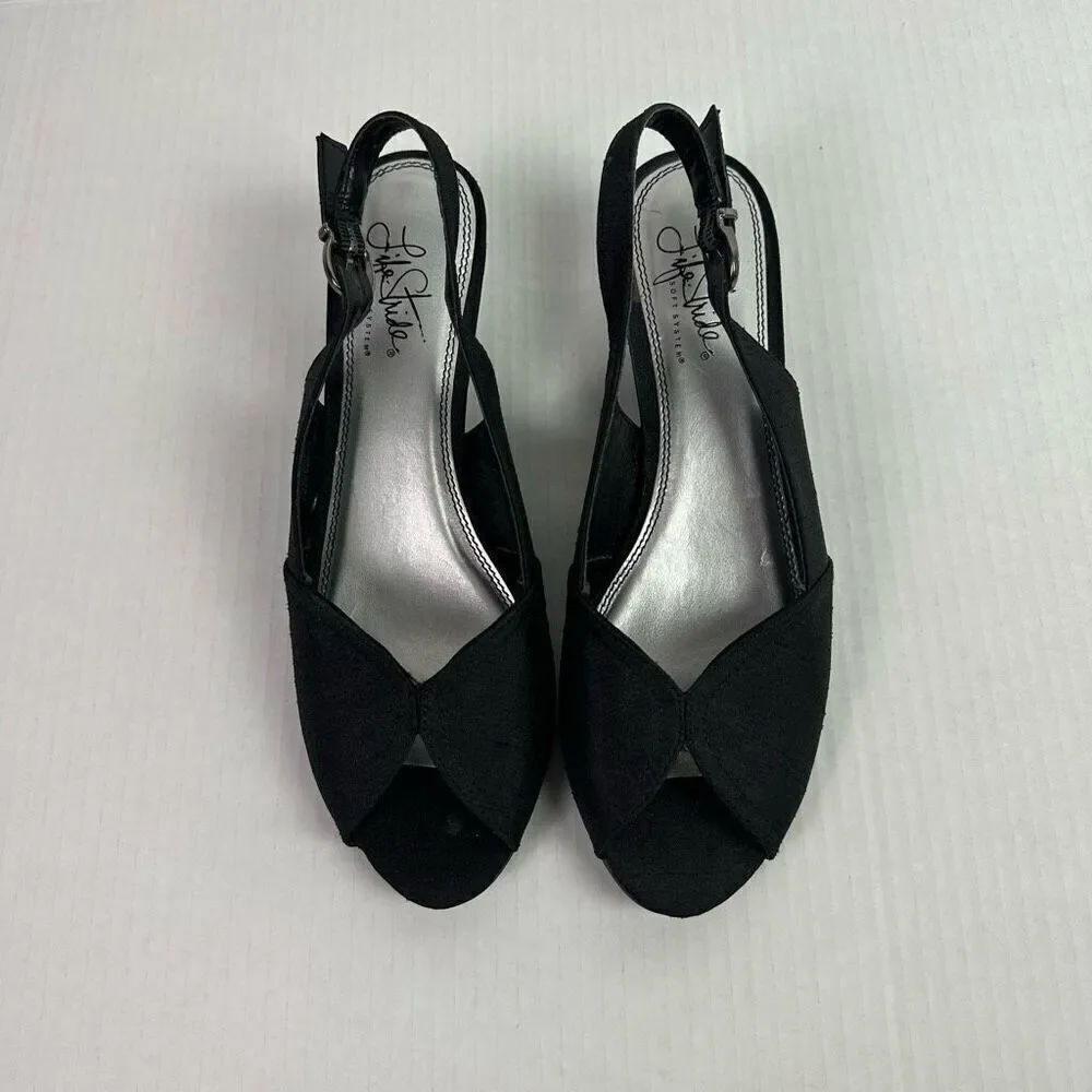 LifeStride Black Wedge Fabric Sandal size 7.5